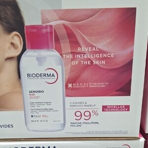 Bioderma Sensibio H2O Micellar Water with Pink Cap